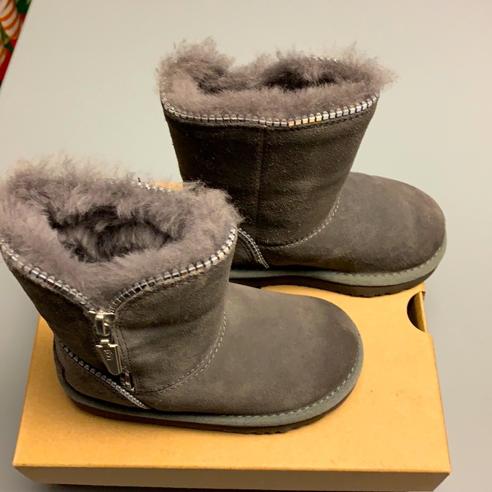 UGG kids boots